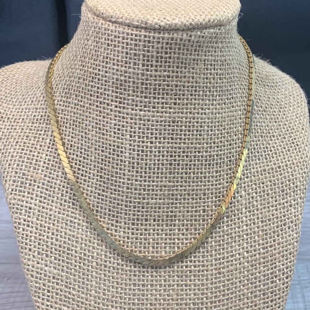 Gold Tone Herringbone Flat Link Chain Necklace 16" Spring Ring Clasp 5577